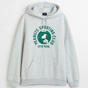 Medium H&M Peanuts Sporting Club Printed Hoodie
